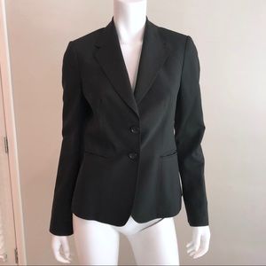 The Limited Travel black long sleeve career Blazer, size 2